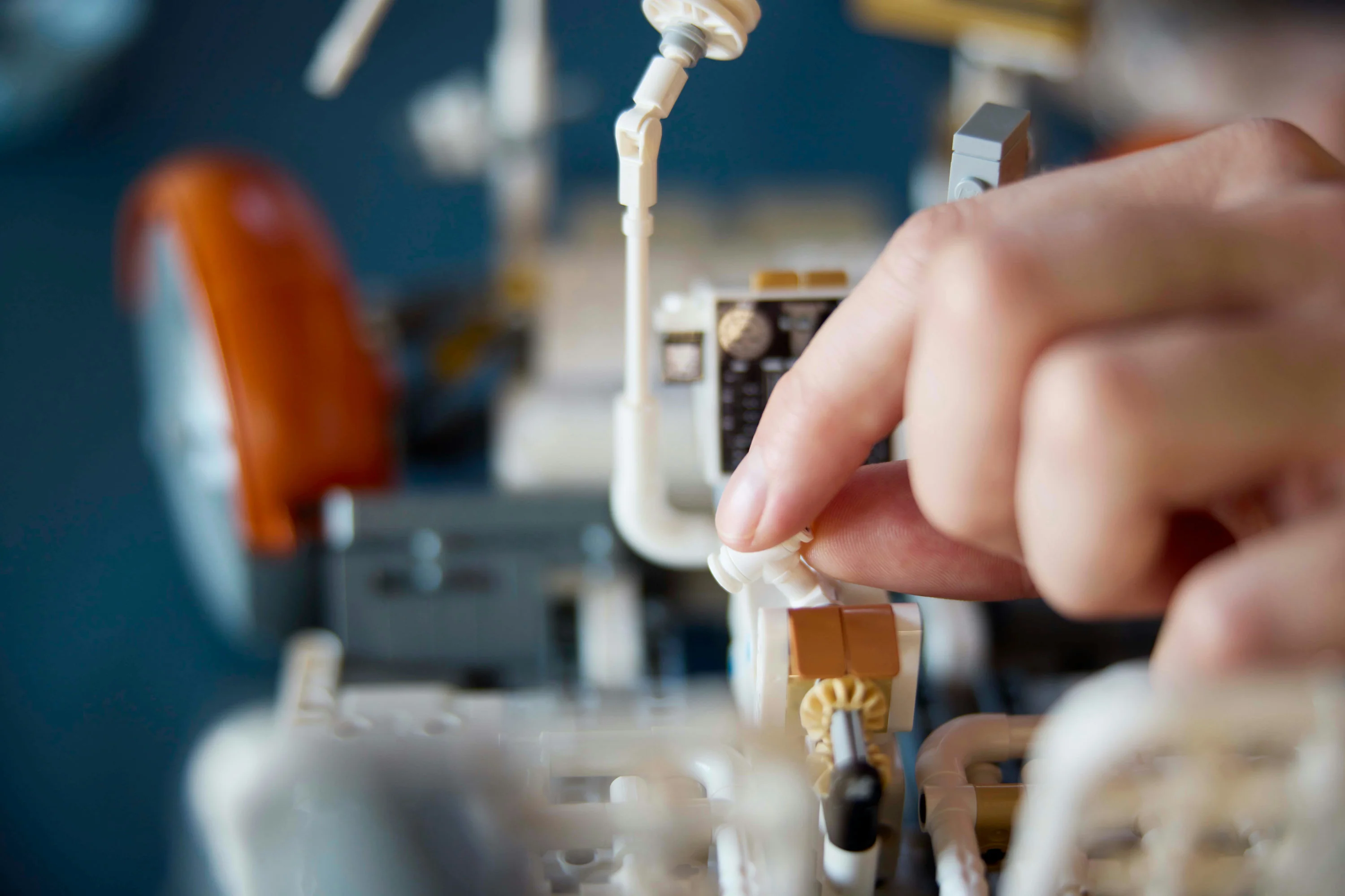 LEGO - Rover lunare NASA Apollo 42182 - Image 14