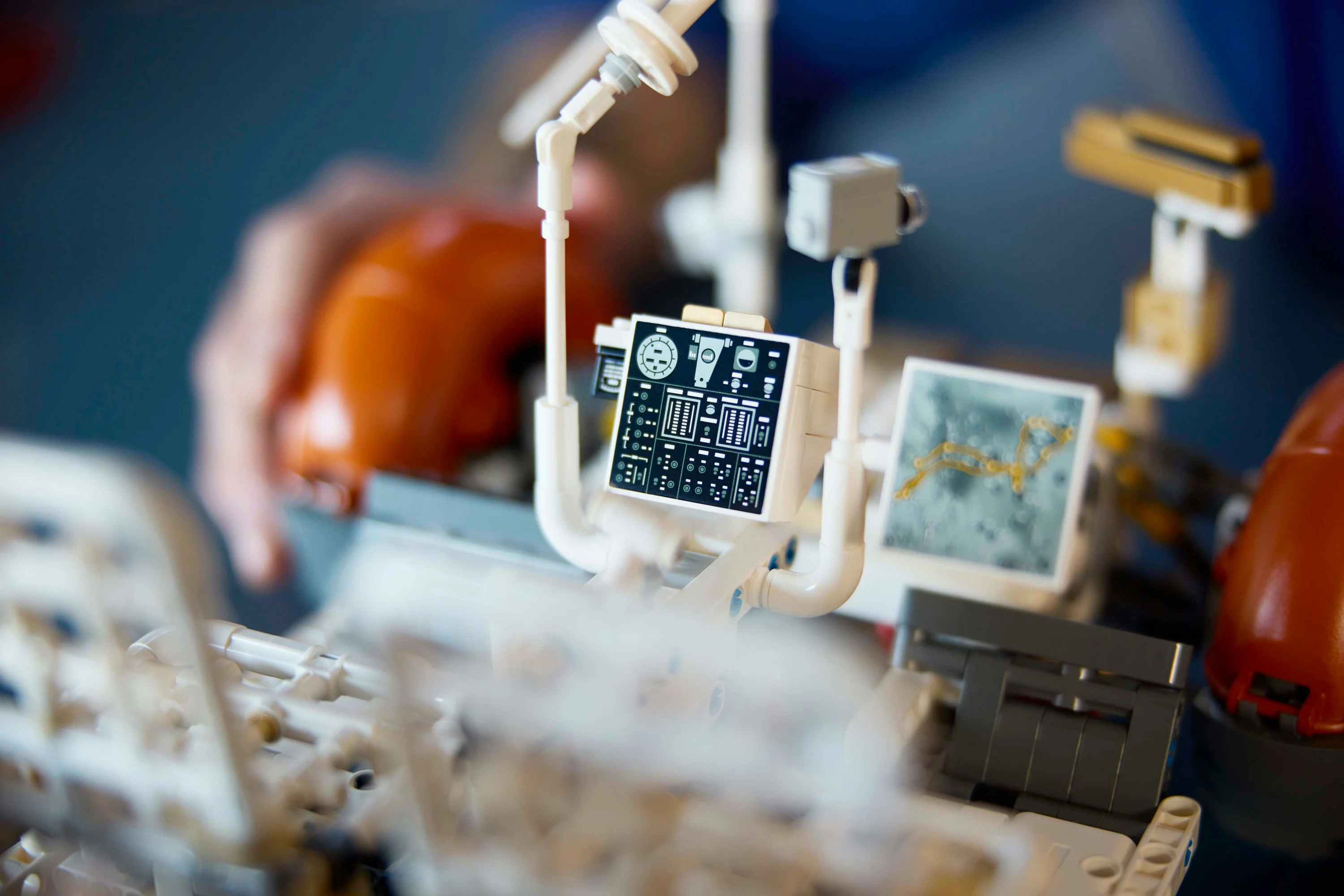 LEGO - Rover lunare NASA Apollo 42182 - Image 21