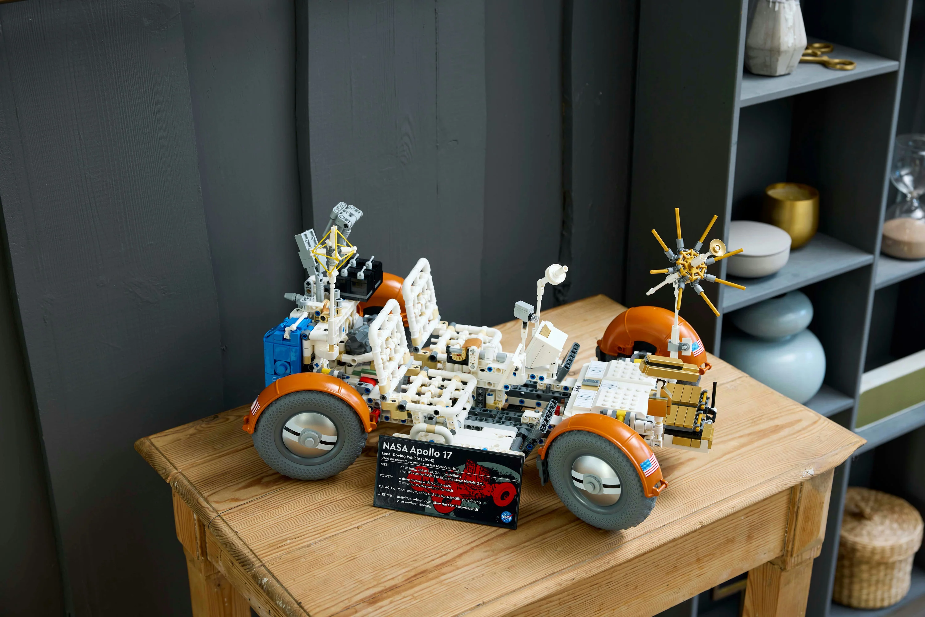 LEGO - Rover lunare NASA Apollo 42182 - Image 26